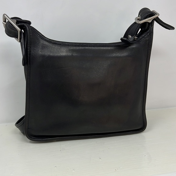 Coach Legacy 9966 Large Black Zip Shoulder Crossbody Bag - Picture 3 of 11